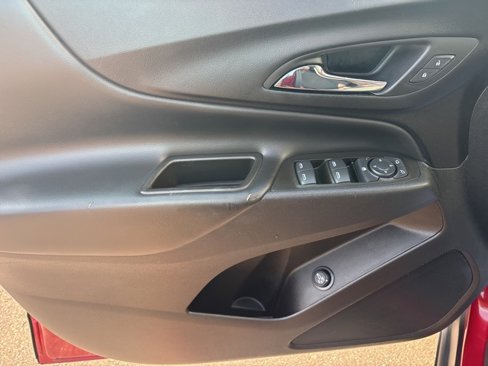 Certified 2023 Chevrolet Equinox LT image 9