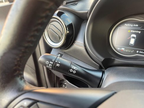 Used 2019 Nissan Kicks SR w/ SR Premium Package image 19