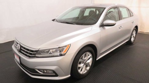 Used 2016 Volkswagen Passat 1.8T S w/ Lighting Package (P06) image 1