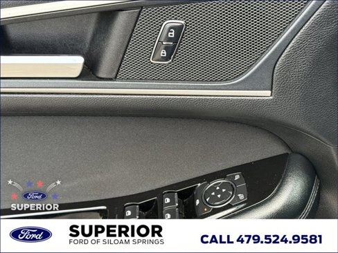 Used 2017 Ford Edge SEL image 16