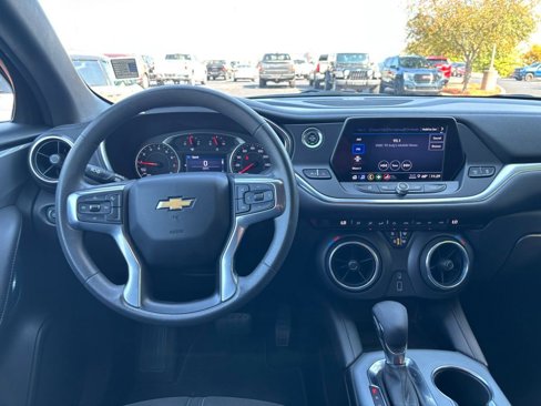 Used 2022 Chevrolet Blazer LT image 19