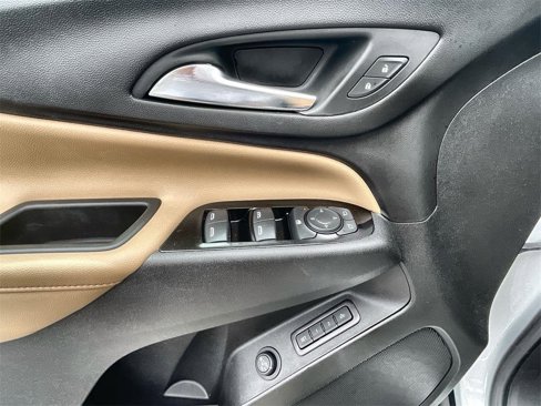 Used 2022 Chevrolet Equinox Premier image 24