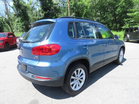 Used 2017 Volkswagen Tiguan Limited w/ Premium Package image 6