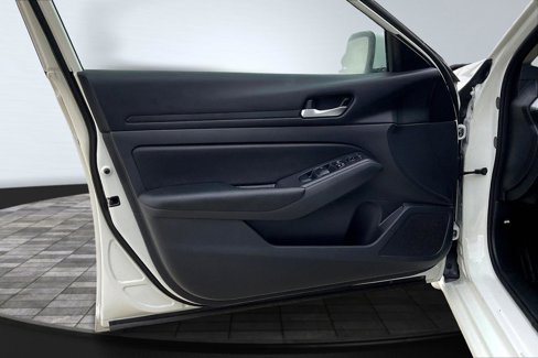 Used 2022 Nissan Altima 2.5 S image 25
