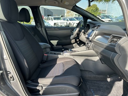 Certified 2024 Nissan Leaf S image 26