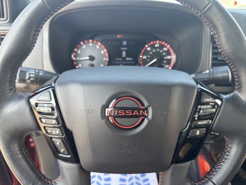 Used 2024 Nissan Frontier PRO-4X w/ Technology Package image 19