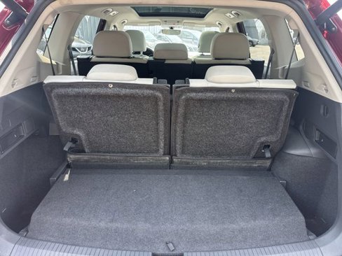 Used 2018 Volkswagen Tiguan SEL w/ 3rd Row Seat Package image 15