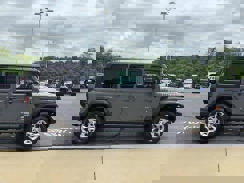 Certified 2021 Jeep Wrangler Unlimited Islander image 5