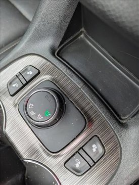 Used 2020 GMC Acadia SLT image 14