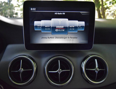 Used 2018 Mercedes-Benz GLA 250 4MATIC image 27