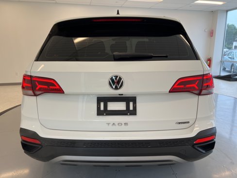 Used 2022 Volkswagen Taos S image 50