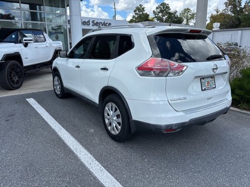Used 2016 Nissan Rogue S w/ Appearance Package image 4