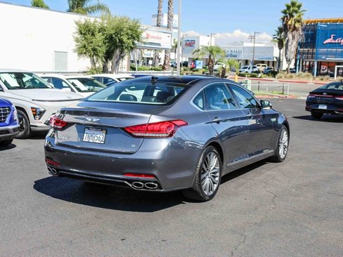 Used 2015 Hyundai Genesis 5.0 image 10