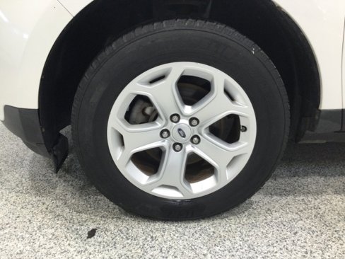 Used 2012 Ford Edge SEL image 8