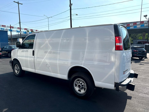 Used 2018 GMC Savana 2500 w/ Driver Convenience Package image 6