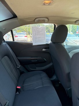 Used 2014 Chevrolet Sonic LT image 10