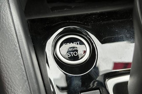 New 2025 Nissan Versa SV w/ Trunk Package image 23