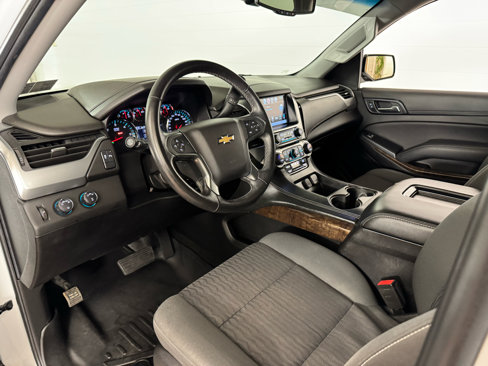 Used 2018 Chevrolet Suburban LS image 11
