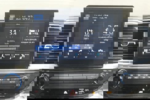 New 2025 Hyundai Venue SEL image 18
