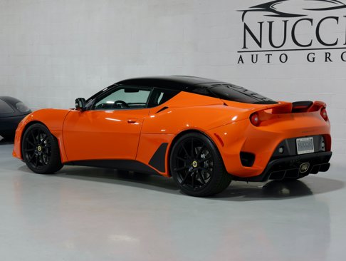 Used 2021 Lotus Evora image 8