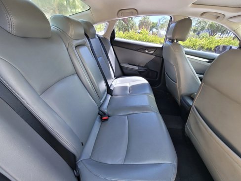 Used 2016 Honda Civic EX-T image 10