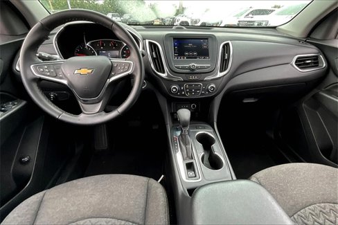 Used 2024 Chevrolet Equinox LT image 7