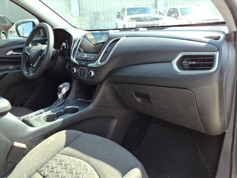 Used 2022 Chevrolet Equinox LT image 11