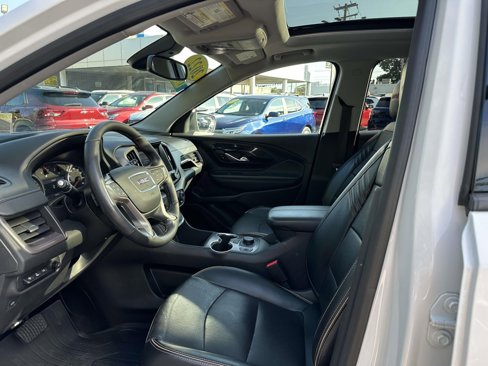 Certified 2022 GMC Terrain AT4 w/ Tech Package image 19