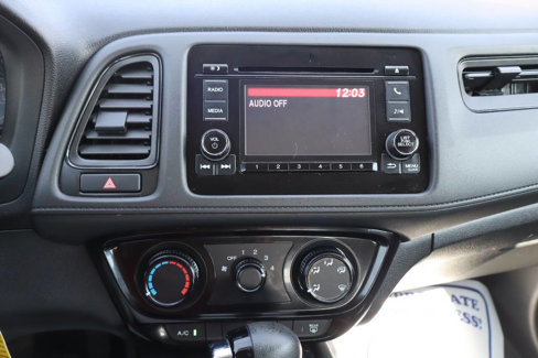 Used 2021 Honda HR-V LX image 17