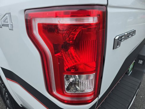 Used 2015 Ford F150 XLT w/ Equipment Group 302A Luxury image 36