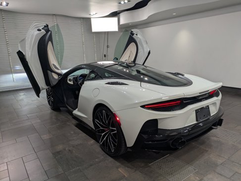 New 2025 McLaren GTS image 26