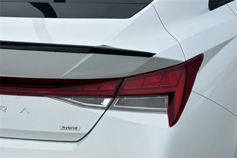 New 2025 Hyundai Elantra SEL image 6