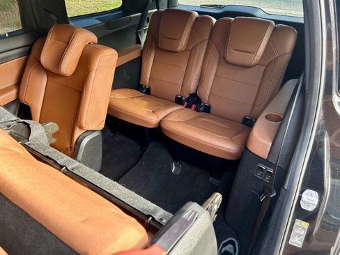Used 2017 Mercedes-Benz GLS 450 4MATIC image 13
