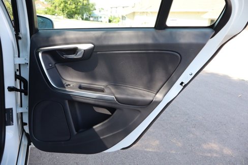 Used 2012 Volvo S60 T5 image 25