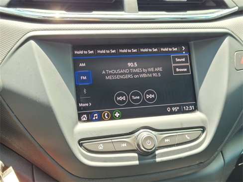 Used 2021 Chevrolet TrailBlazer LS image 24