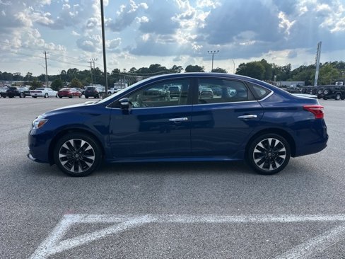 Used 2019 Nissan Sentra SR image 4