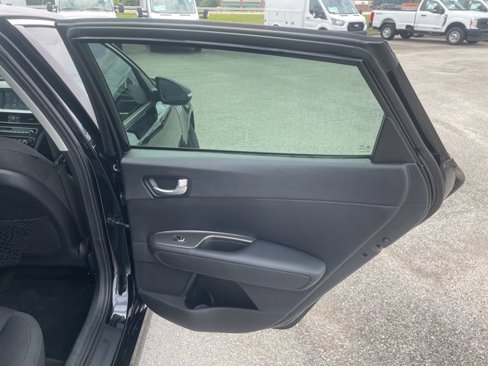 Used 2020 Kia Optima LX image 46