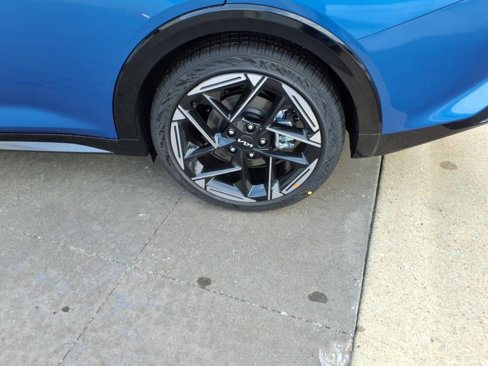 New 2025 Kia K4 GT-Line image 7