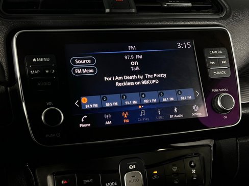 Used 2022 Nissan Leaf SV image 20