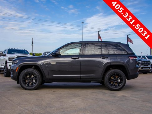 New 2025 Jeep Grand Cherokee Altitude image 6