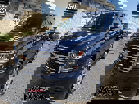 Used 2018 Chevrolet Tahoe LT image 1