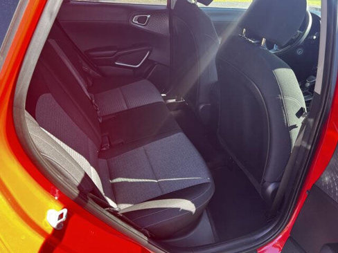 Used 2020 Kia Soul S image 11