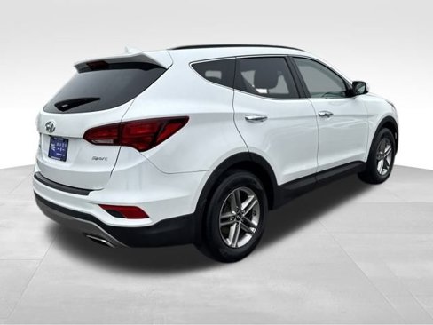 Used 2018 Hyundai Santa Fe Sport w/ 2.4L Value Package 02 image 5