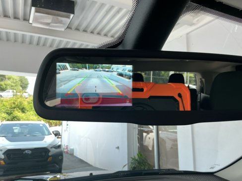Used 2019 Dodge Journey SE image 22