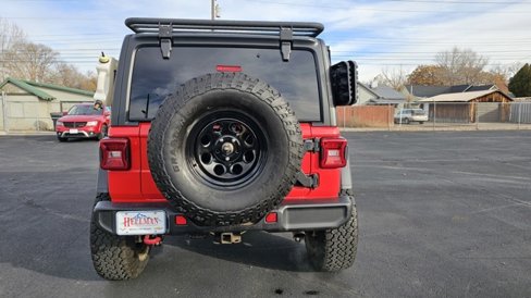 Used 2021 Jeep Wrangler Unlimited Rubicon image 5