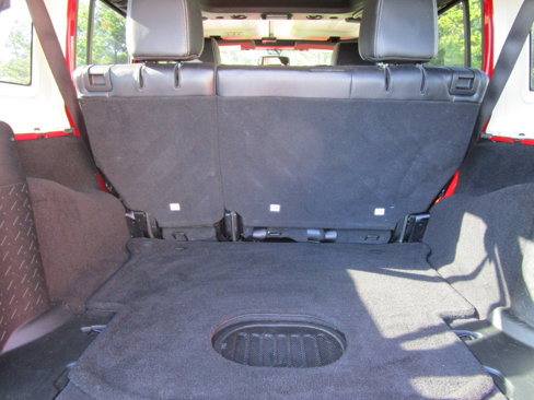 Used 2018 Jeep Wrangler Unlimited Sport image 19
