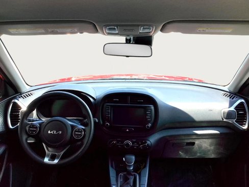 Used 2024 Kia Soul LX w/ Option Group 015 image 13