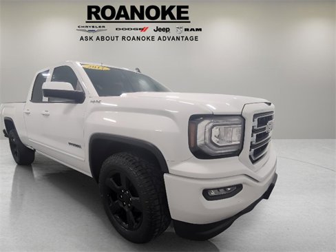 Used 2017 GMC Sierra 1500 SLE w/ SLE Value Package image 12