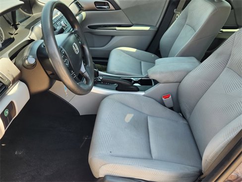 Used 2015 Honda Accord LX image 11