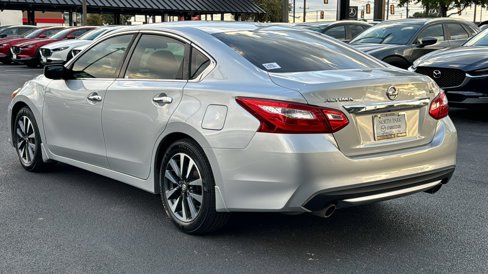 Used 2017 Nissan Altima 2.5 SV image 6